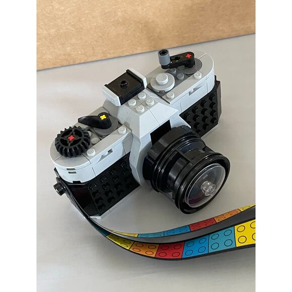 Lego Creator Retro Camera Builded - Picture 4 of 7